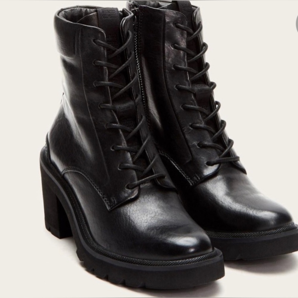 Frye Savannah Black Genuine Leather Classic Lace Up Streetwear Combat AnkleBoot